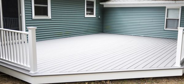 Vinyl Decking Installation in Waldorf