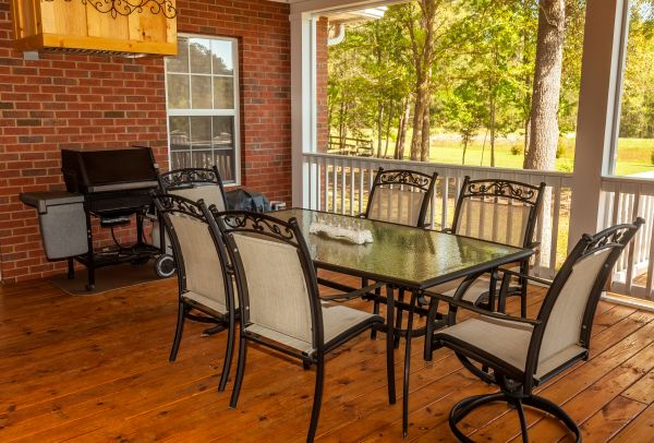 Residential Deck Installation in Waldorf