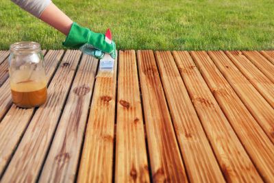 Deck Staining and Sealing Contractors